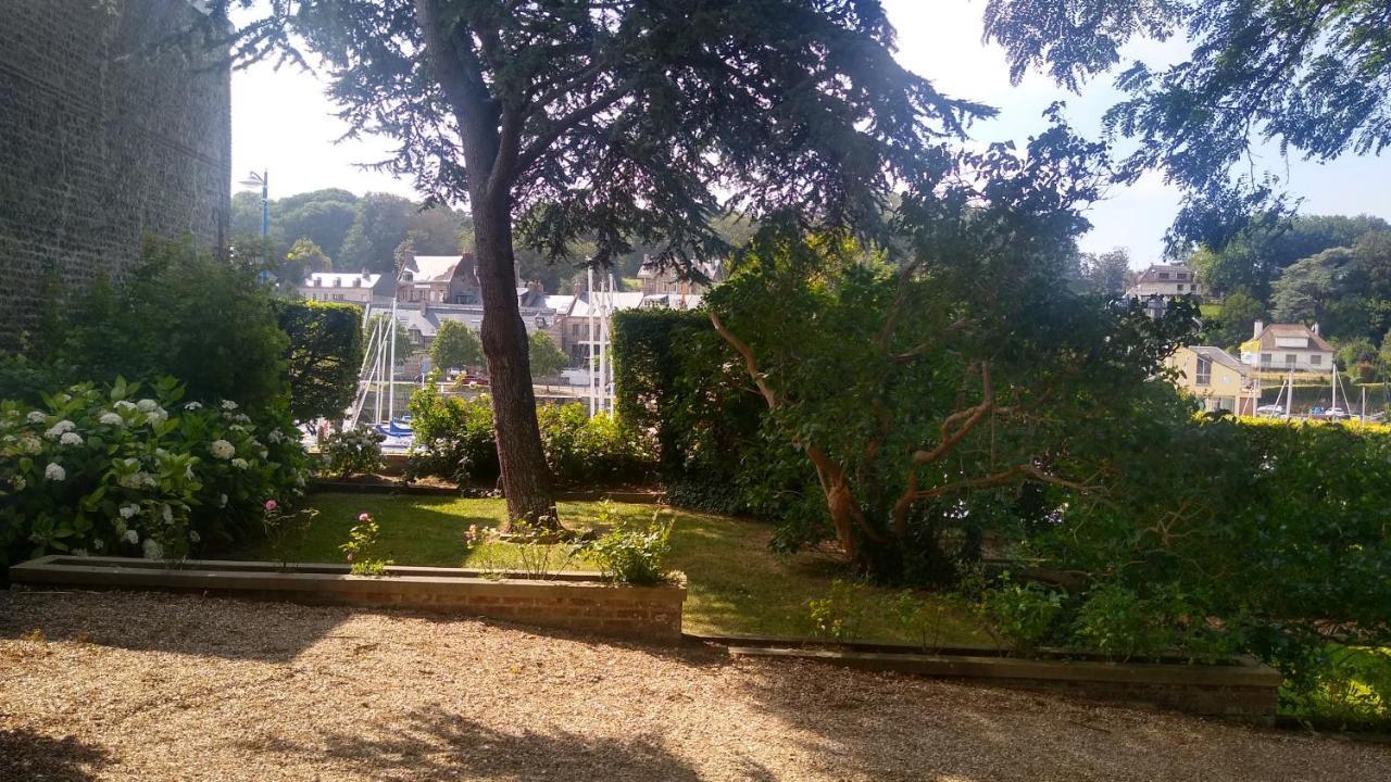 Appartement Sur Le Port, 105M Rez De Jardin Avec Parc Privatif Saint-Valery-en-Caux Exteriör bild