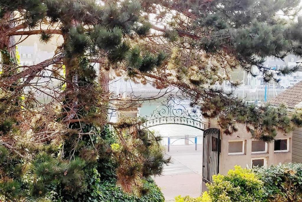 Appartement Sur Le Port, 105M Rez De Jardin Avec Parc Privatif Saint-Valery-en-Caux Exteriör bild